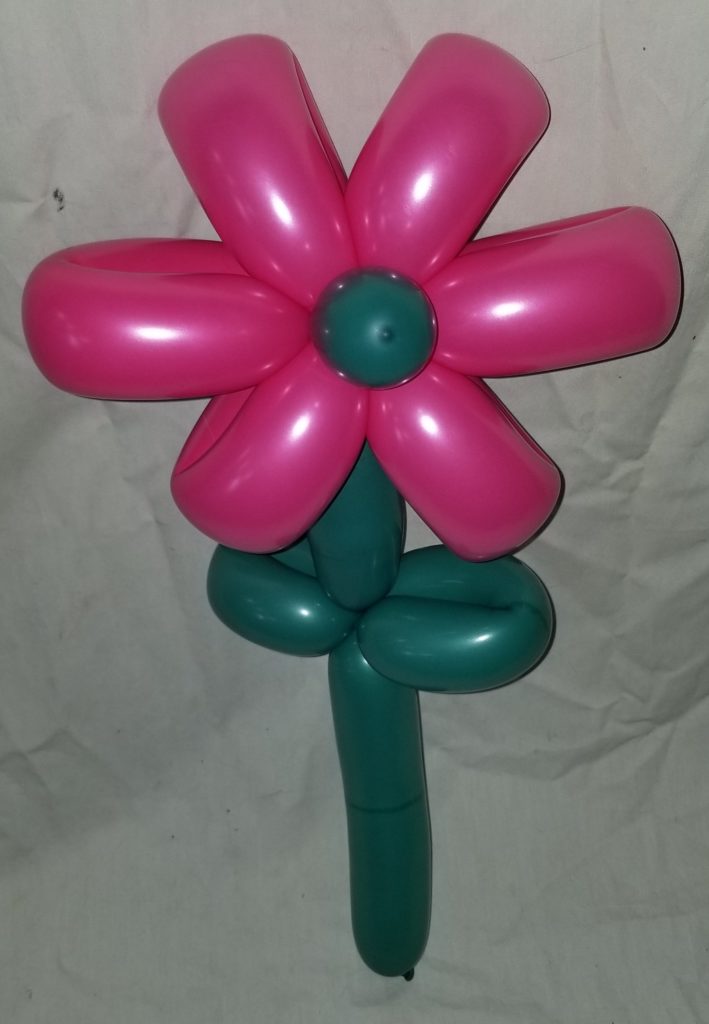 バルーンアートの6つ花の大きいタイプ