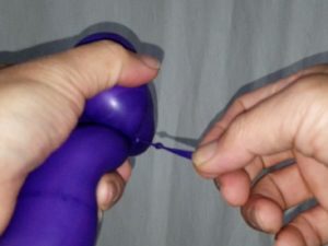 バルーンアートの端っこの結び方