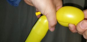 バルーンのひねり方!指でつまんでからねじる