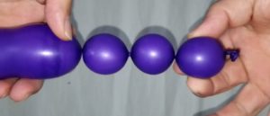 バルーンアートの結び方!2つのバブルを途中で作るやり方(小さい玉)