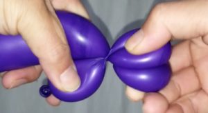風船の2つの玉の止め方