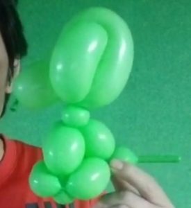1本で作れる簡単なバルーンアートスヌーピー