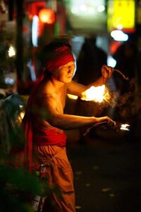 大道芸人GEN(ジェン)ファイヤ―グリーティング