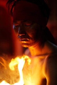 大道芸人GEN(ジェン) ファイヤーショー