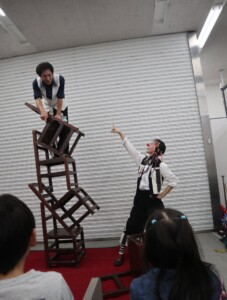 アルジェントさーかす 三茶de大道芸2019 りそな銀行大休憩室