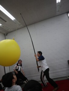 アルジェントさーかす 三茶de大道芸2019 りそな銀行大休憩室