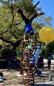 上野公園 ヘブンアーティスト 大道芸人GEN(ジェン) 五丁椅子