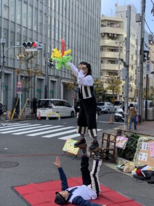 アルジェントさーかすのバルーンパフォーマンスin亀戸大道芸