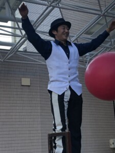 写真提供 空白「」