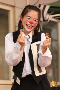 クラウン(ピエロ)のアルくんの最高の笑顔