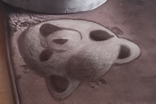 絵をリアルにしようと頑張ってみたものの、犬ではなくクマになってしまった( ̄▽ ̄;)