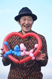 大道芸人GEN(ジェン)のバルーンアート